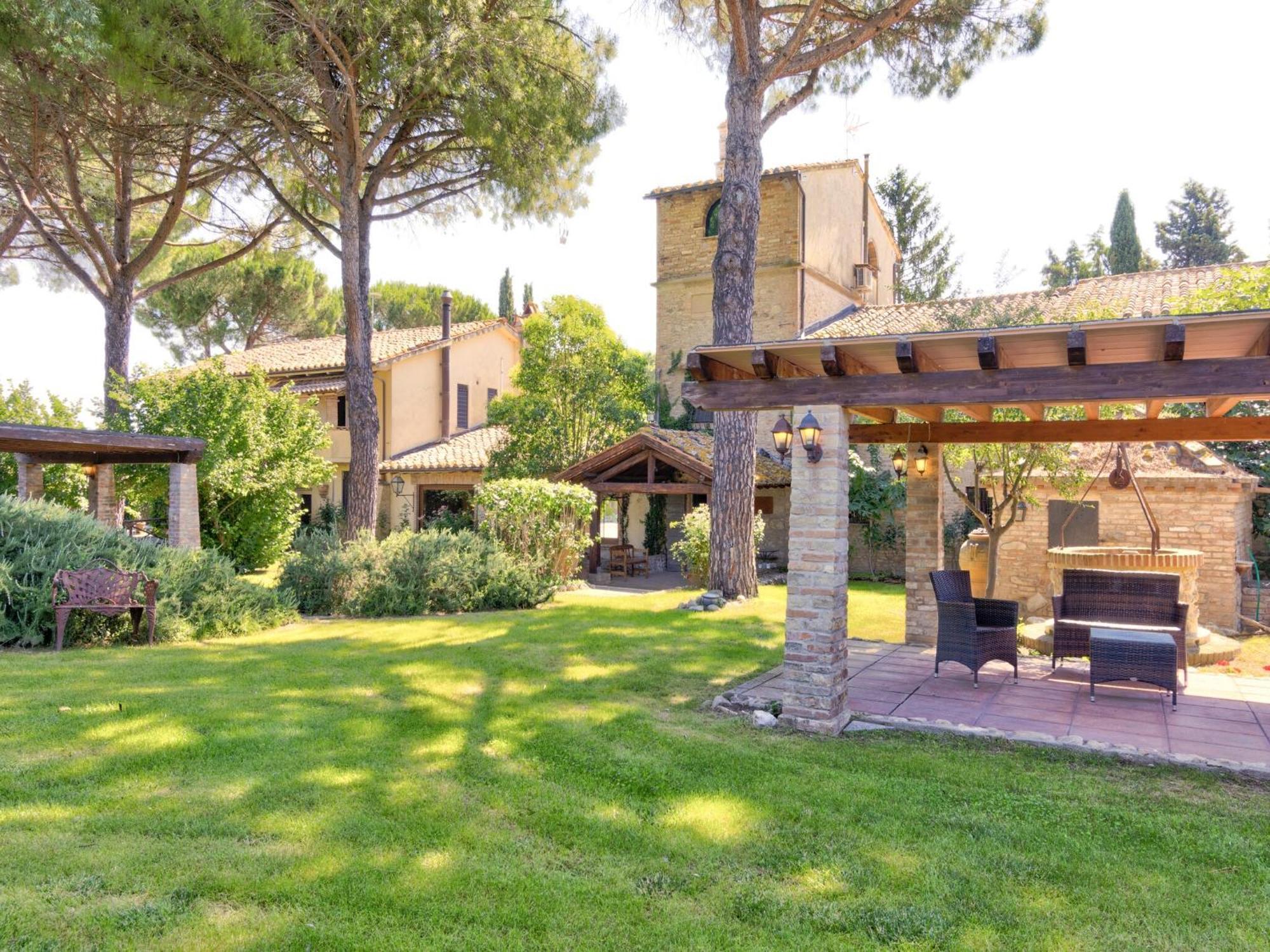 Farmhouse In Marsciano With Vineyards Olive Groves Buitenkant foto