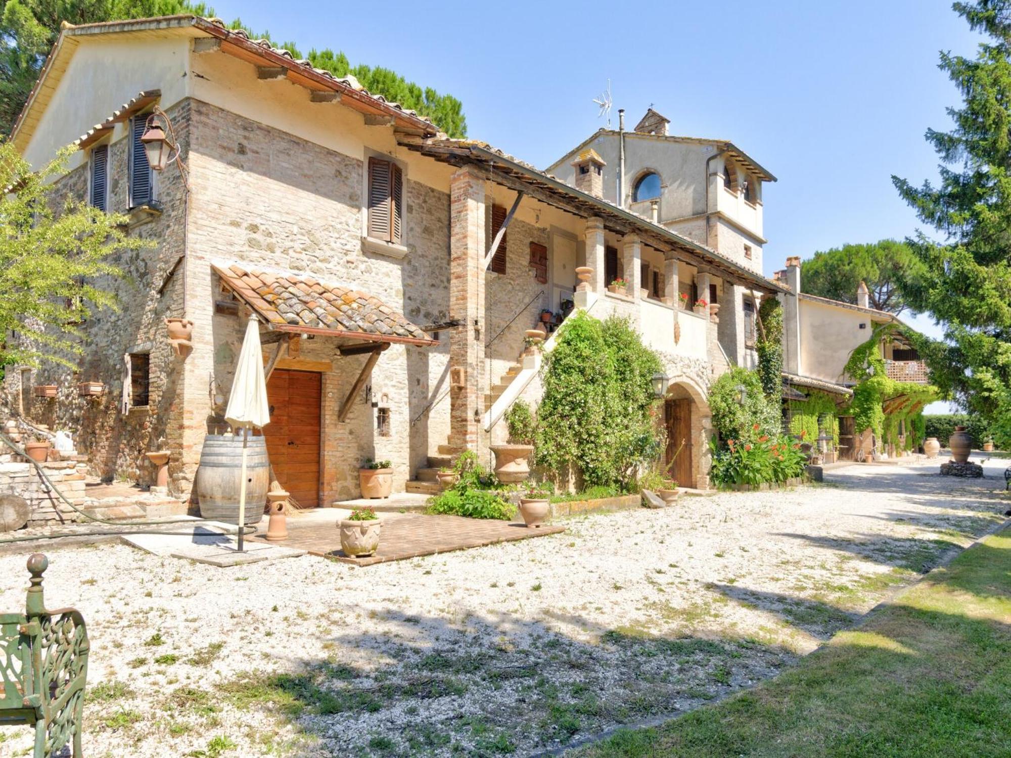 Farmhouse In Marsciano With Vineyards Olive Groves Buitenkant foto