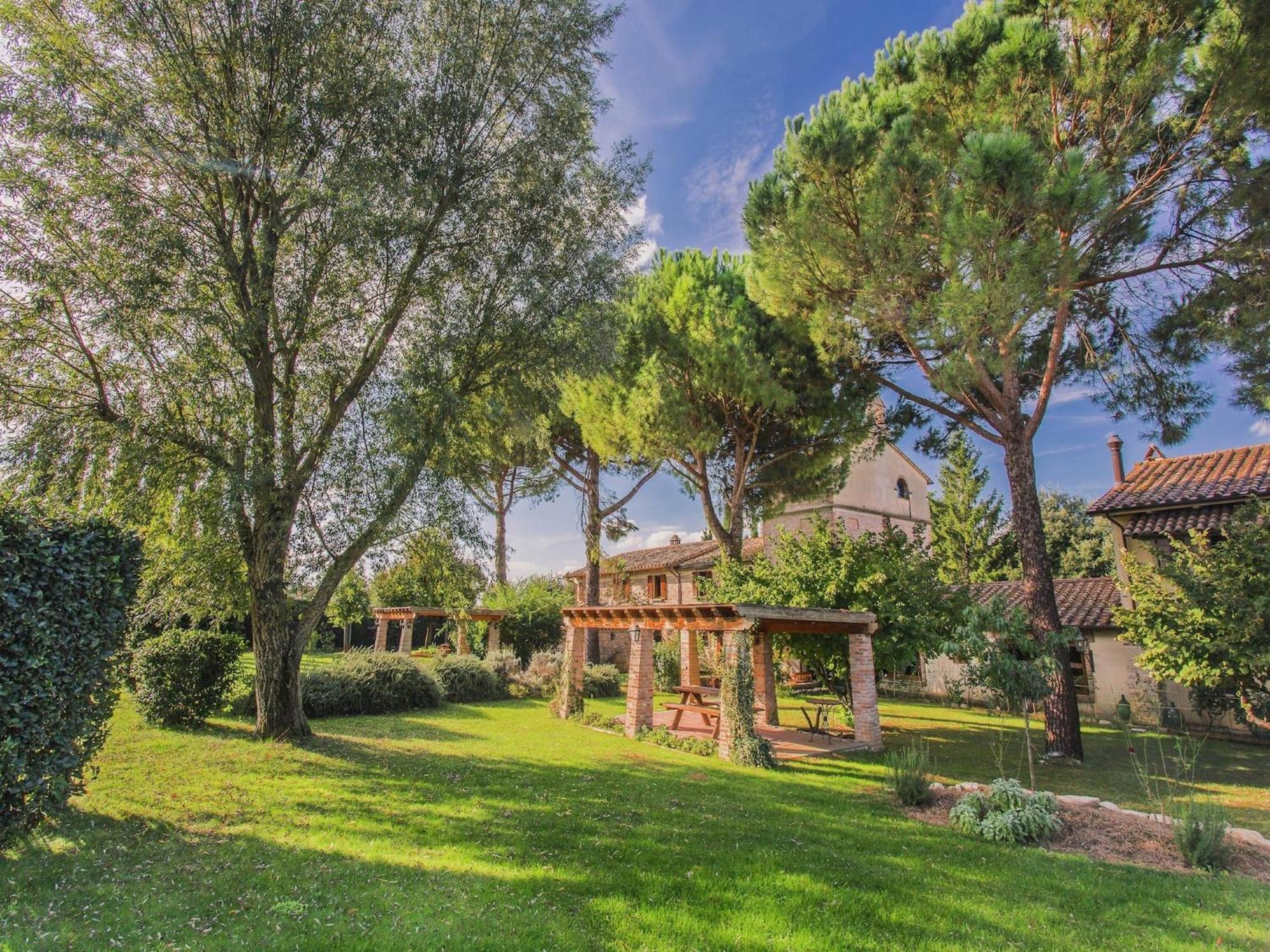 Farmhouse In Marsciano With Vineyards Olive Groves Buitenkant foto